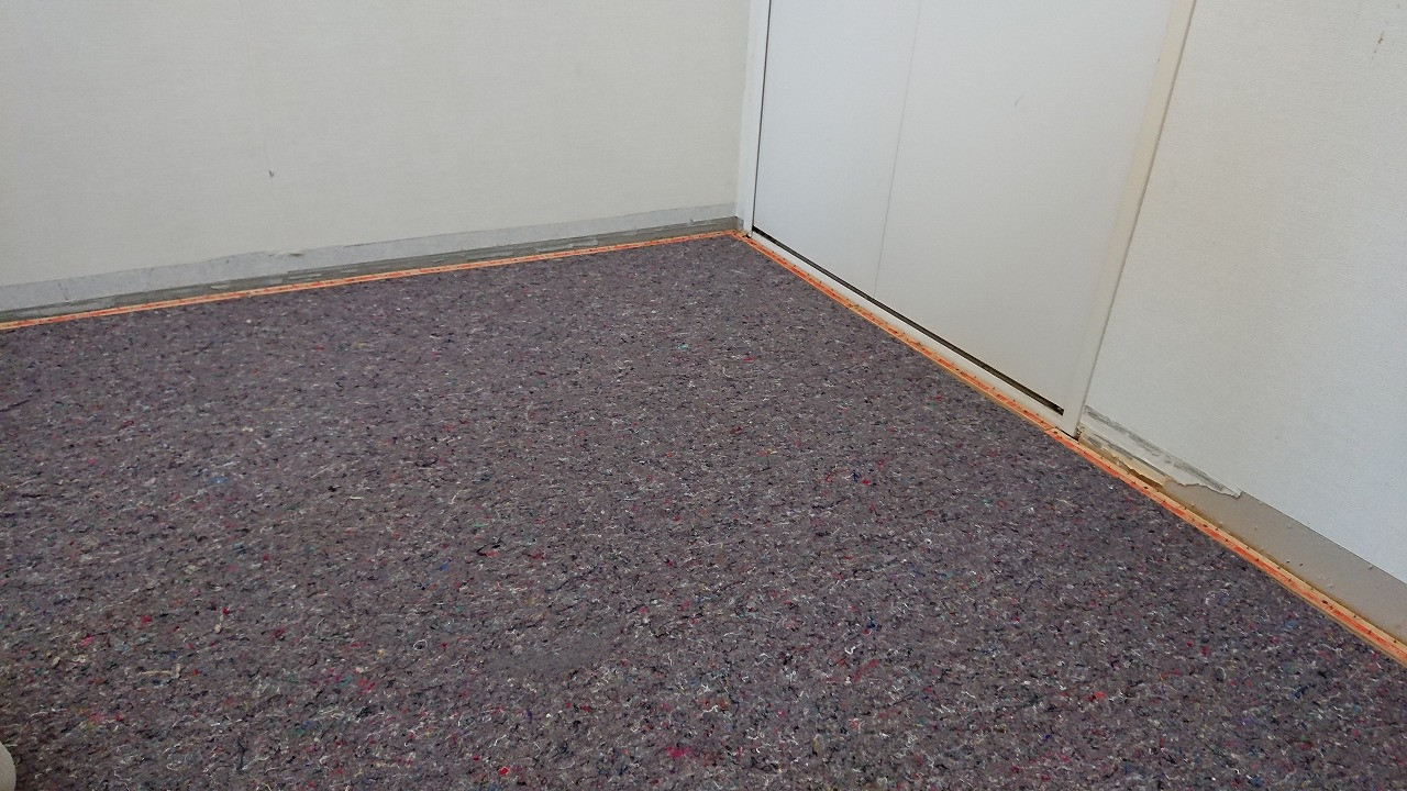 カーペットもいいね！！　千葉で床リフォームならICHIHARA WORKSにおまかせください